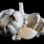 Photo of garlic bulbs