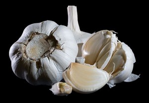 Photo of garlic bulbs