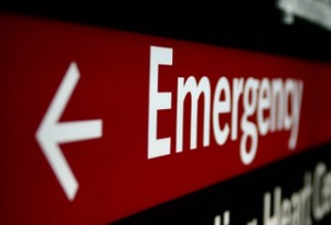 Photo of an emergency room sign