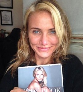 Photo of actress Cameron Diaz no makeup selfie