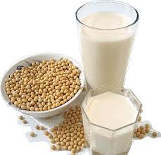 photo of soya beans anad soya milk